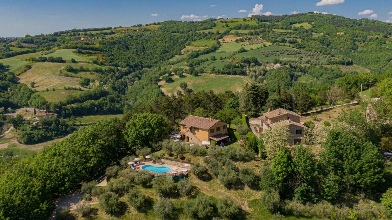 Agriturismo Le Dolci Colline Valfabbrica Екстериор снимка