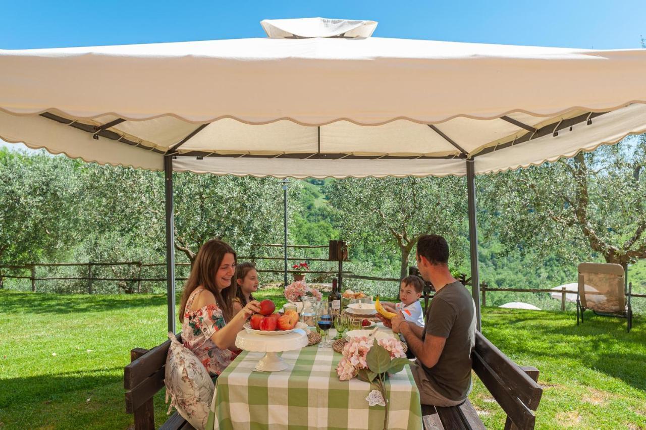Agriturismo Le Dolci Colline Valfabbrica Стая снимка