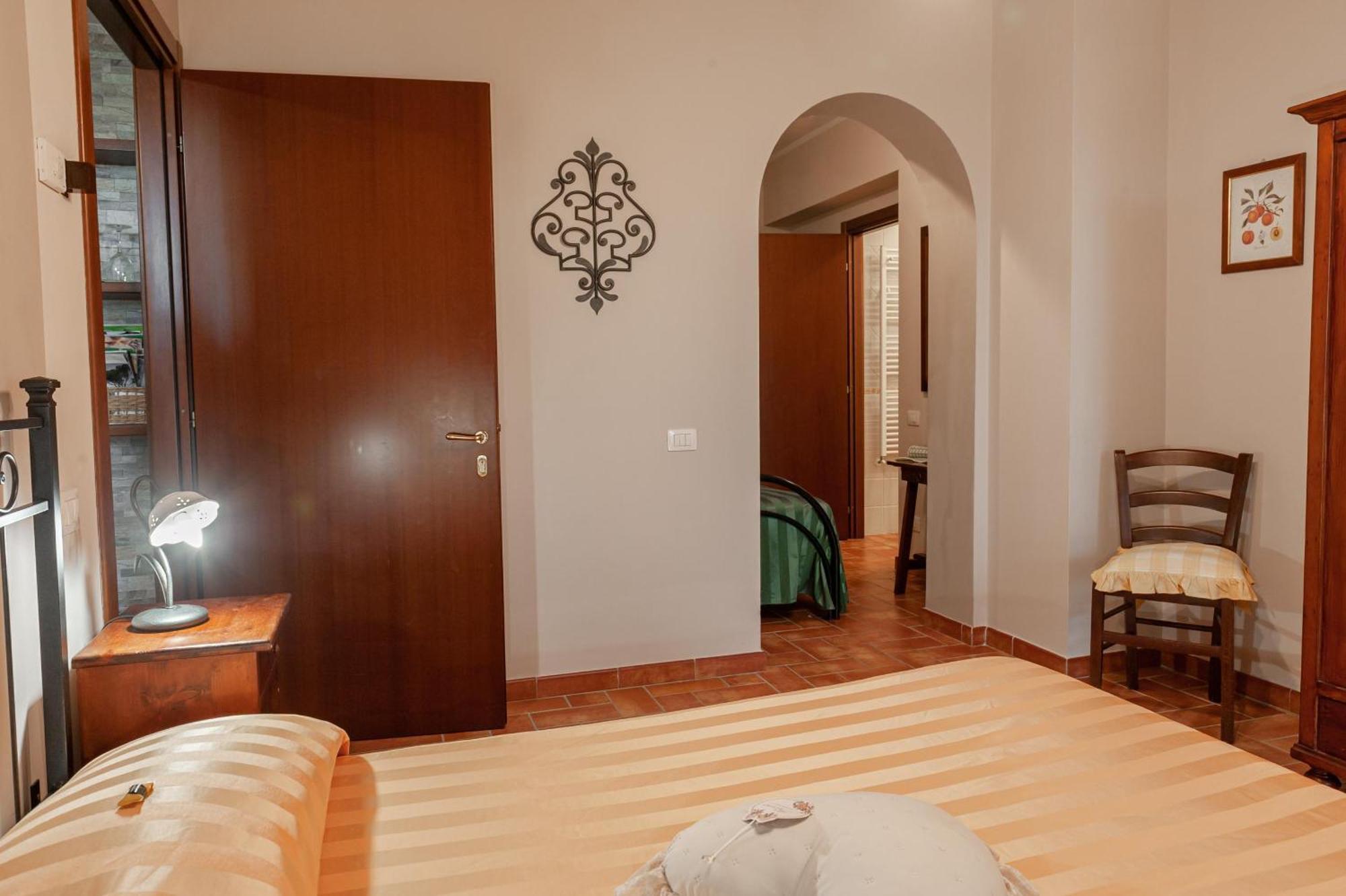 Agriturismo Le Dolci Colline Valfabbrica Екстериор снимка