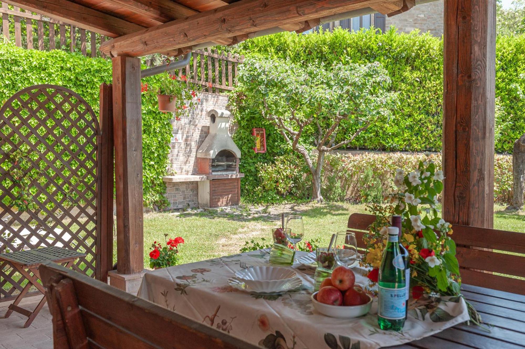 Agriturismo Le Dolci Colline Valfabbrica Стая снимка